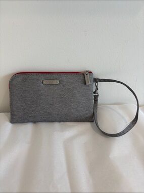 BAGGALLINI full zipper wristlet wallet RFID protection grey w/red zipper
